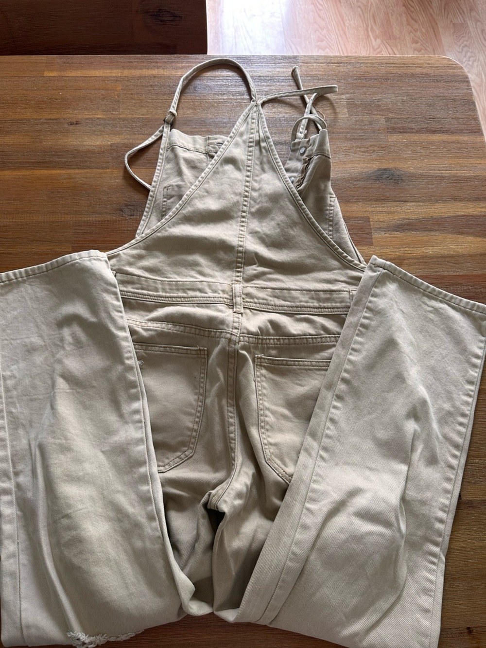 easel overalls - Picture 4 of 4